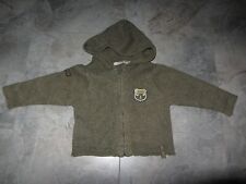 Baby Strickjacke mit Kapuze Name it Elchkopf Applikation Größe 80 grün