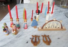 Erzgebirge Figuren Lichterengel Konvolut 12 kleine ältere Teile aus Holz bemalt