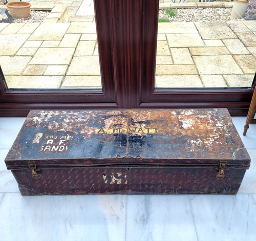 Vintage metall truhe - vintage,
