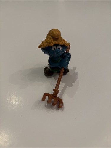 Smurfs haymaker smurf farmer - smurf,
