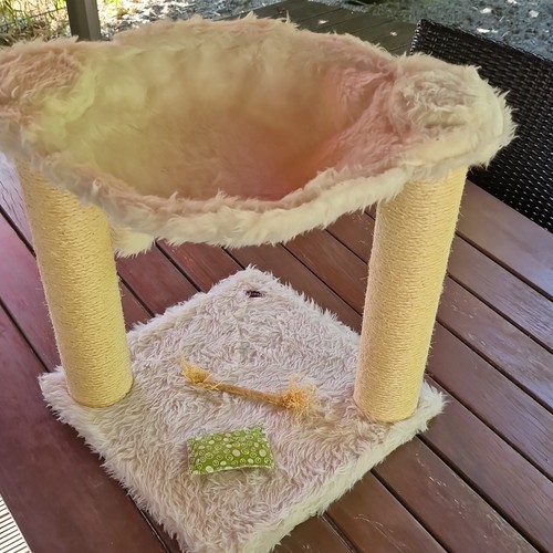 Kratzbaum beige mit - , 2