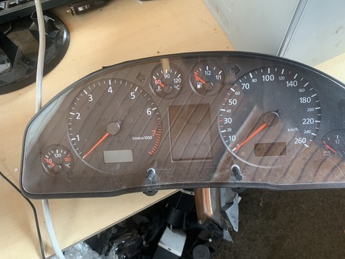 Kombiinstrumente tacho audi - kombiinstrumente, a4