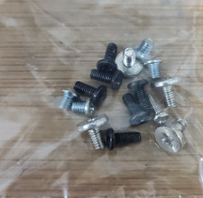 Fujitsu Esprimo Q900 Screws