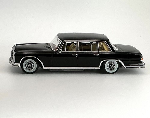 Ixo mercedes benz 600 - ixo,