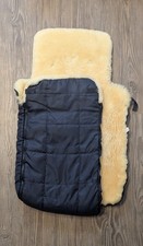 Lammfell Fußsack für Kinderwagen (Babyschale und Sportsitz)