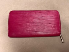 Louis Vuitton Geldbörse rot mit Reisverschluß 7 Fächer, 12 Fächer für Karten