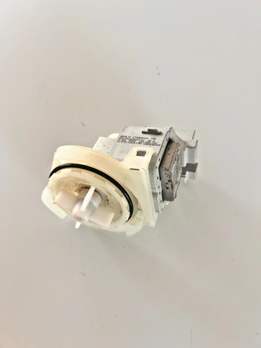 Ablaufpumpe beko 1748200100 - ablaufpumpe,