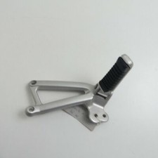 Ducati ST2 ST3 ST4  1000 Fußrastenhalter Fußraste hinten rechts Sozius