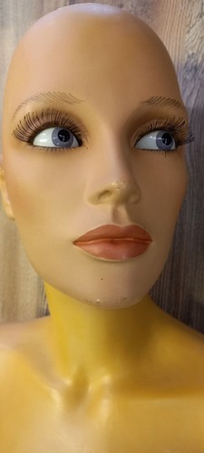 Schaufensterpuppe mannequin - schaufensterpuppe,