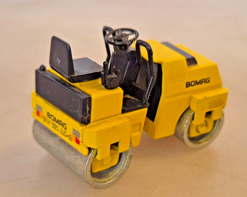 Conrad bomag 120 ad 2 - bw, ad-2