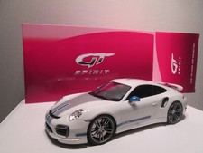 1 : 18  Porsche 911  (991)
