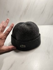 Wintermütze von Lacoste