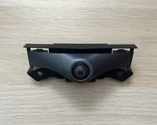 Audi A4 B9 Frontkamera Kamera mit Halterung 5Q0980546A 8W0853231