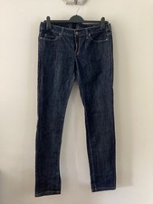 Dunkelblaue Damenjeans Mango