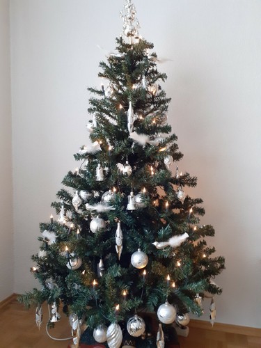 Künstlicher weihnachtsbaum - künstlicher,