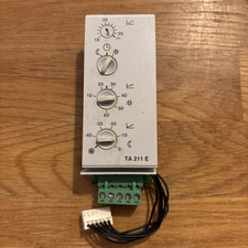 Junkers Witterungsgeführter Regler 8748300258 TA 211E C1 ...-6 KE/AE