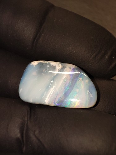 Koroit boulder opal - koroit,