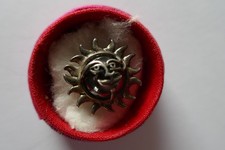 anhänger schwarze sonne