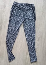 ?schwarz grau weiß meliert Freizeit Leggings Gr. S Näht verstärkt ca. 36-38 Top