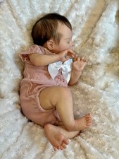 Reborn Baby Mädchen Esenia