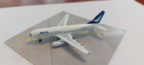 Flugzeugmodell airbus a310 - flugzeugmodell,