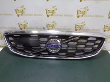 VOLVO V40 Kühlergrill