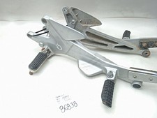 PAAR FAHRER-SOZIUS-FUSSRASTEN HONDA CBF 500 04-06 PC26E