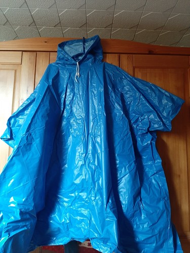 Verkaufe grosses pvc - pvc, regencape