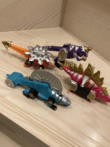 Power rangers dino - rangers,