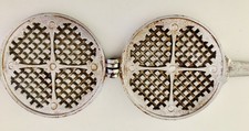 Vintage Pizzellebereiter Crêpe Waffel Krumkake Presse Lebensmittel Kekse Küche Antik