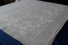 Neuwertiges Tafeltuch