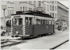 Arbeitstriebwagen 430, dahinter 436, Foto 10 x 15, 1984 Rostock, Gleisbaustelle