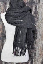 Winter Damenschal warm Fleece anthrazit mit Perlen + Strass + Quasten