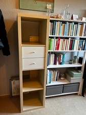 Kallax Regal 1x4in guter Zustand :) (IKEA; Buchenimitat, inkl. Weiße Schubladen)