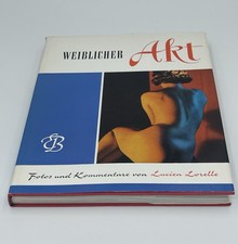 Weiblicher Akt - Fotos und
