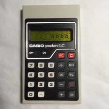 Vintage Taschenrechner Casio pocket-LC von 1975, funktionsfähig, mit Etui