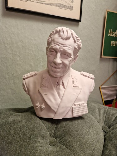Büste von generaloberst klaus - büste,