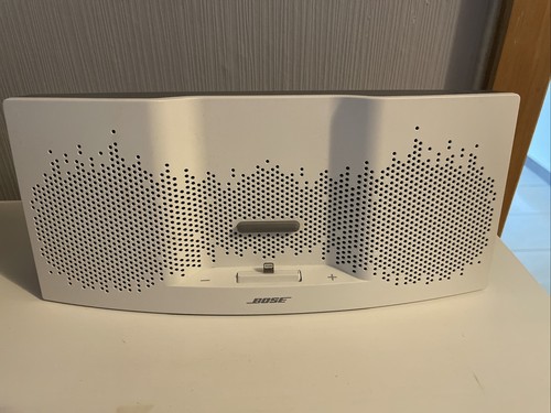 Bose sound dock - sound, xt