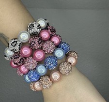 Funkelnde 3D Perlen Magic