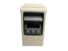 Abdeckung für Mittelkonsole hinten 5V Steckdose und 225 USB i4 DSL 110KW Discovery L550