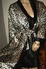 SATIN LEO Negligee - Mantel Morgenmantel m. Negligee *Babydoll 2 tlg silber XXL