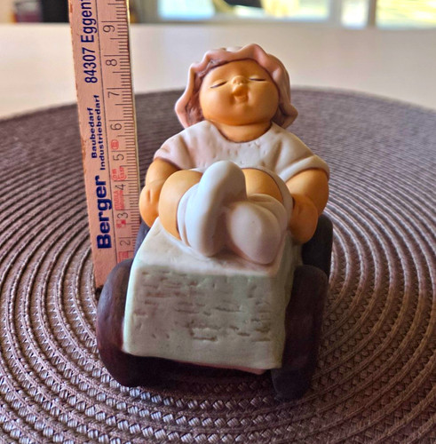 Goebel keramikfigur baby - baby, im