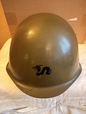 Militärhelm