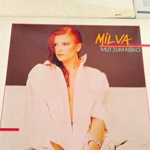 Milva mut zum - -,