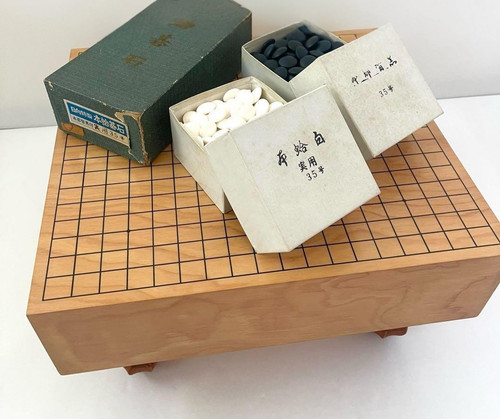 Brett igo spiel bein - brett, hyuga