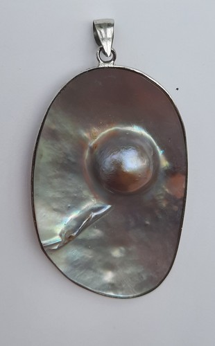 Luxuriöser anhänger mit mabe - luxuriöser,