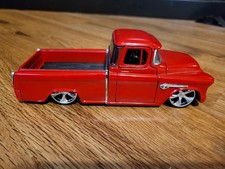 Rot 1955 Chevrolet Stepside Pickup Lkw E 100, Likely Hergestellt Von Jada Toys