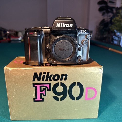 Nikon f90 slr body mit - d,