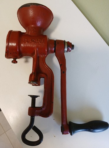 Alte hand mohnmühle - alte, hand-mohnmühle