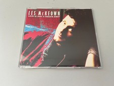 Les mckeown love just - is,